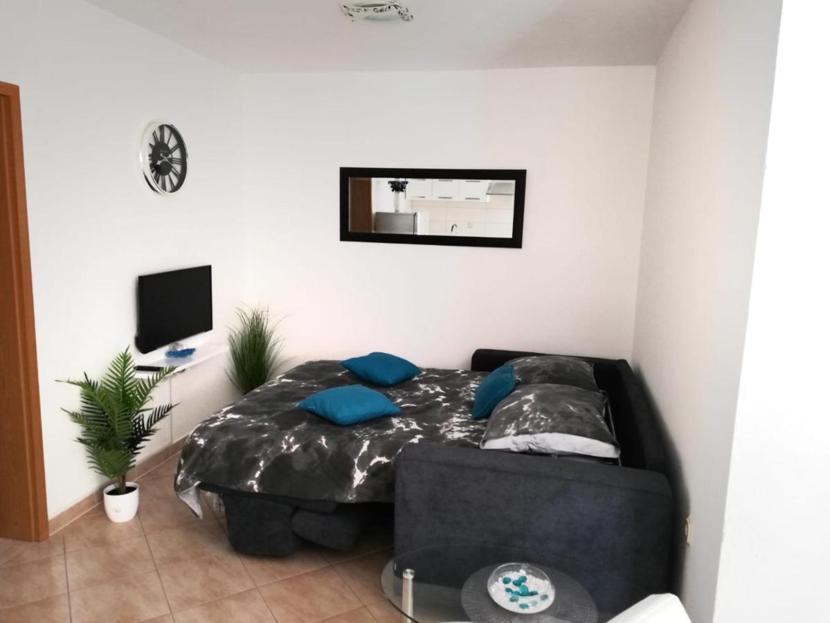 Apartment Toni With Private Parking Zadar Buitenkant foto